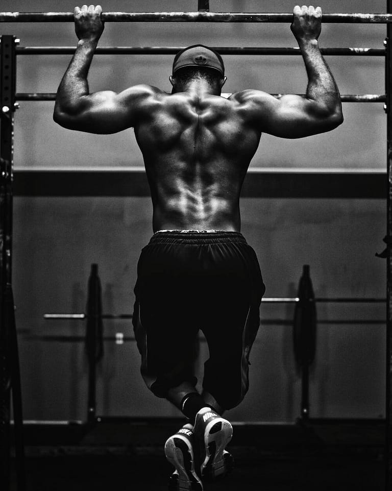An image of a bodybuilder man
